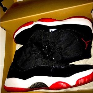 Jordan 11s